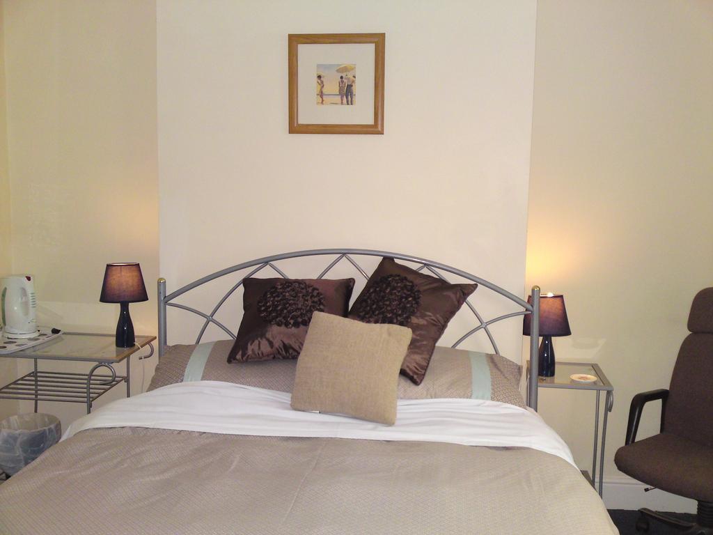 Crestwell House Bed & Breakfast Eastleigh Bilik gambar