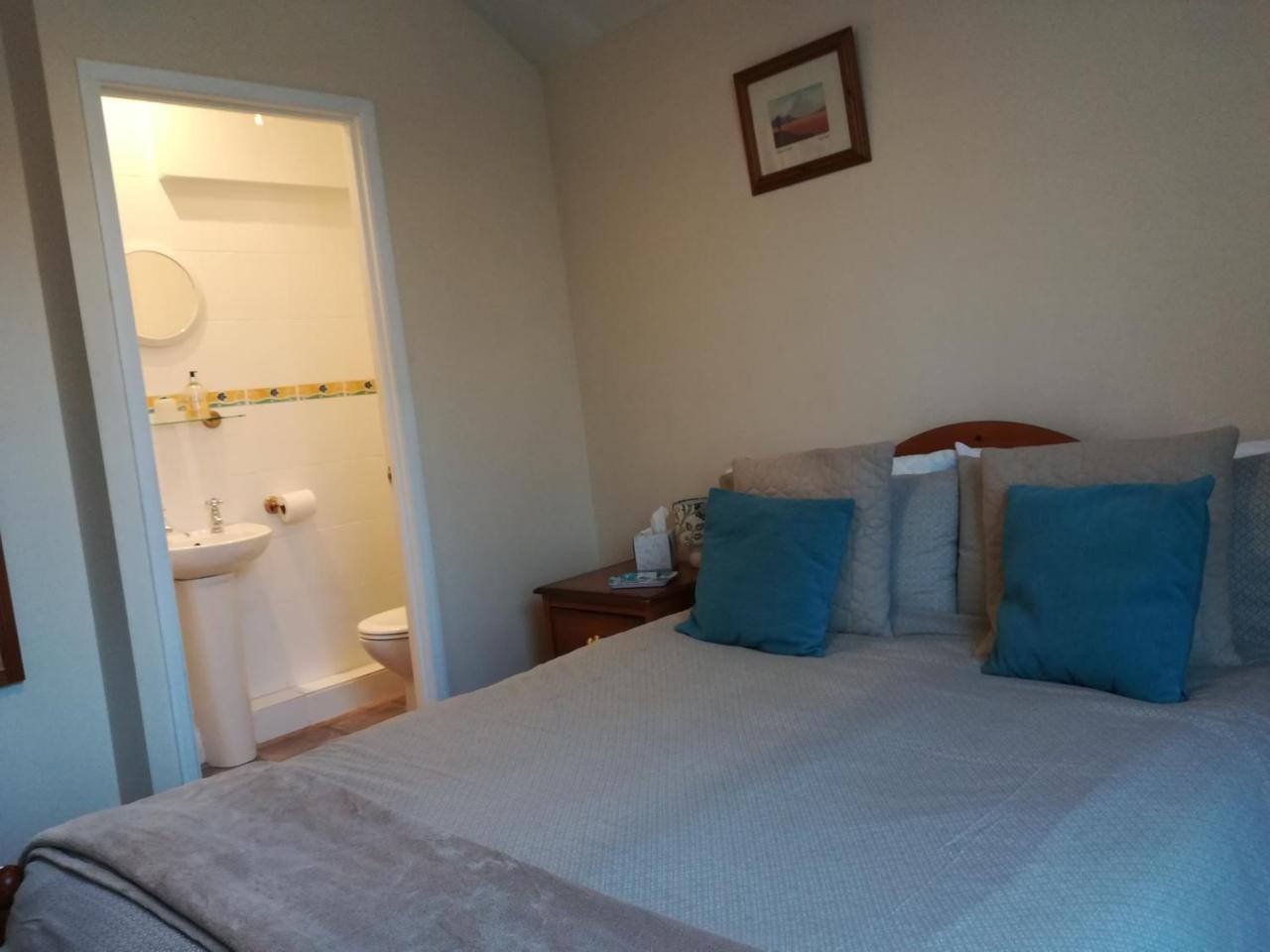 Crestwell House Bed & Breakfast Eastleigh Luaran gambar