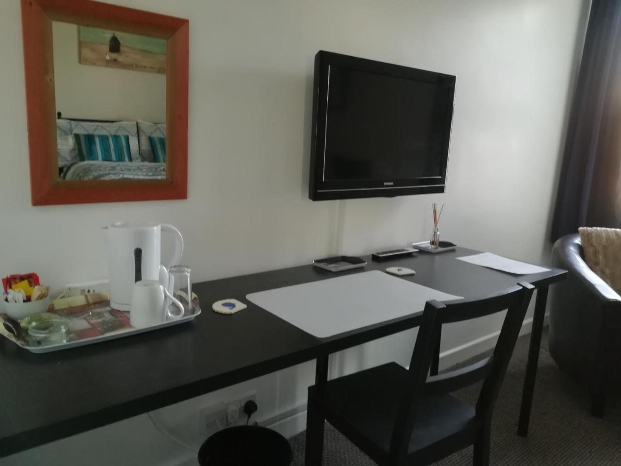Crestwell House Bed & Breakfast Eastleigh Luaran gambar